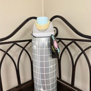 Owala Dancing Queen 40oz 2024 Birthday Bash Free sip